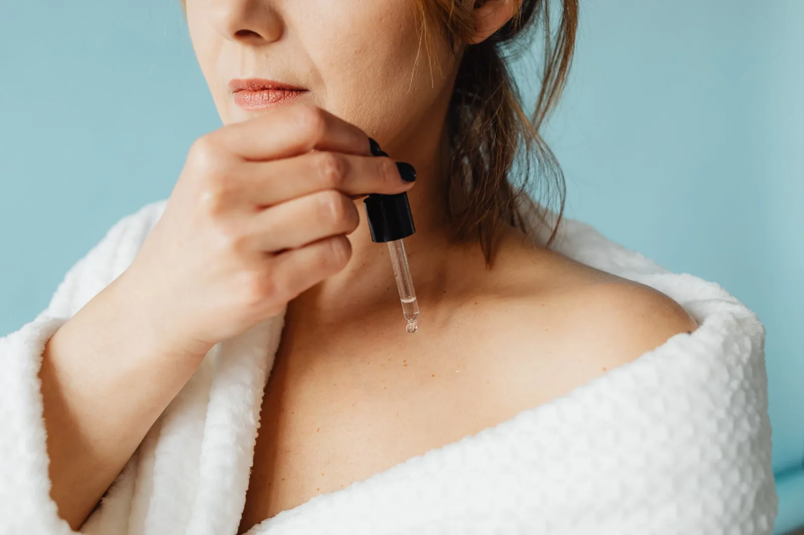 Applying a serum with a dropper